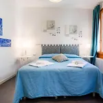 Daire Guesthost - Castello Con Vista Sul Canale X6 *